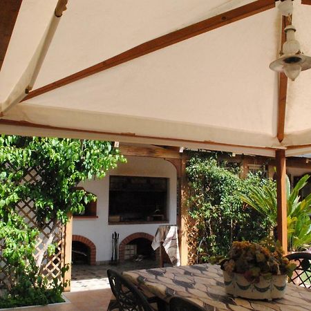 Villa Regina B&B Nettuno Exterior photo